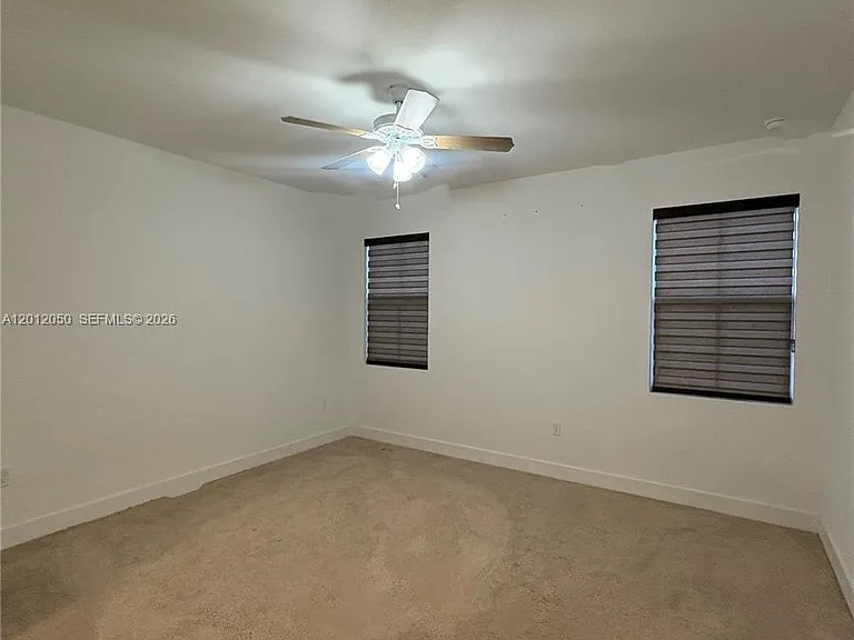 135-135 SW 171st Ter — Photo 4