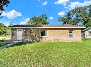 228 S Blue Lake Ave, Deland, FL 32724