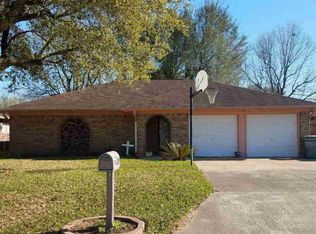 9475 Mapes St, Beaumont, TX 77707