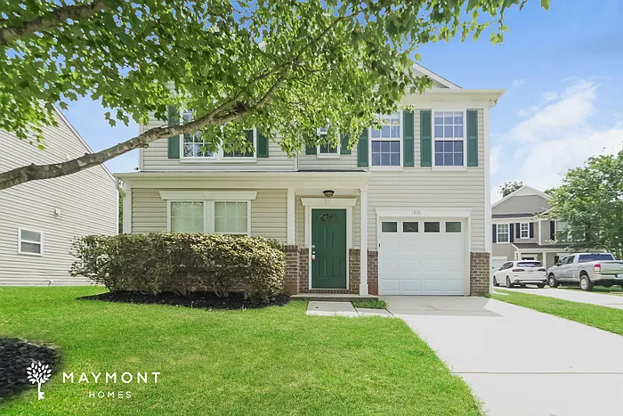 4 bed, 2.5 bath, 2630 sqft, $2,260 — Photo 1