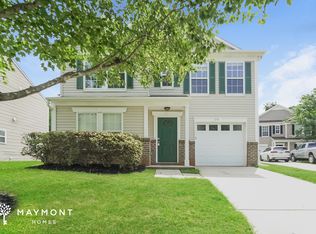 1214 Willow Bridge Ct, Charlotte, NC 28216