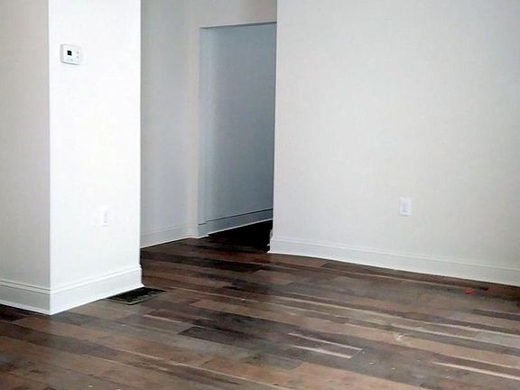 5th image of 416 N 32nd St #B