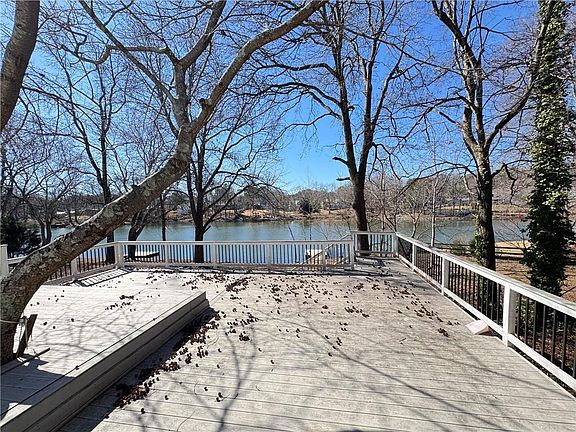 4th image of 2852 Inverloch Cir