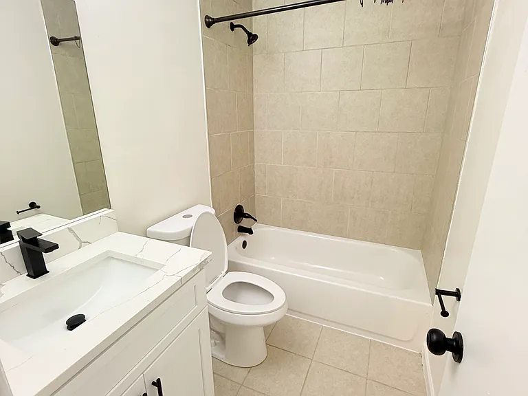 5891 Sheldon Ct #C — Photo 2
