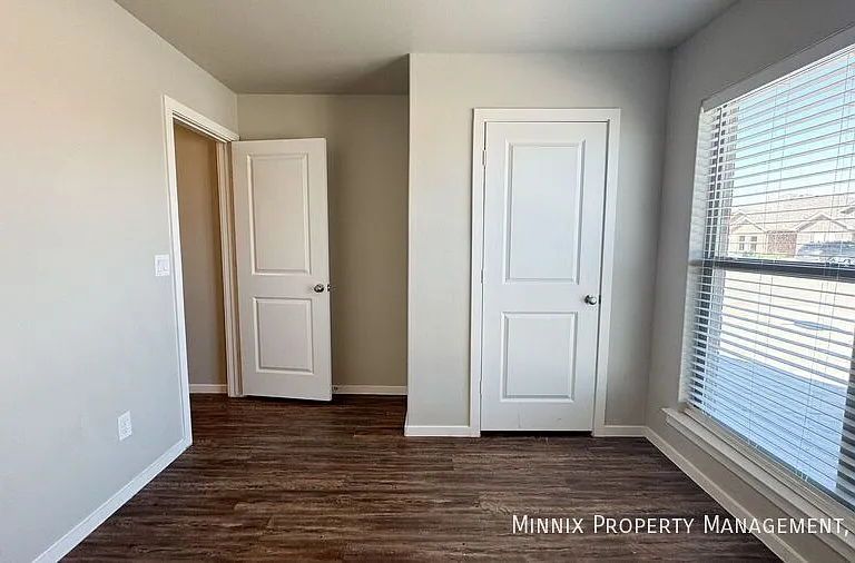 2101 N Jayton Ave #A — Photo 18