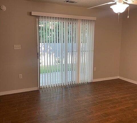 4th image of 102 Church Ave SE #C