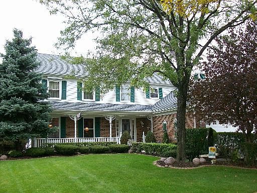 1st image of 524 W Ashford Ln