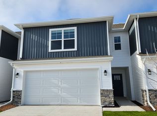 Sydney Plan, Fox Ridge Townhomes, West Des Moines, IA 50265