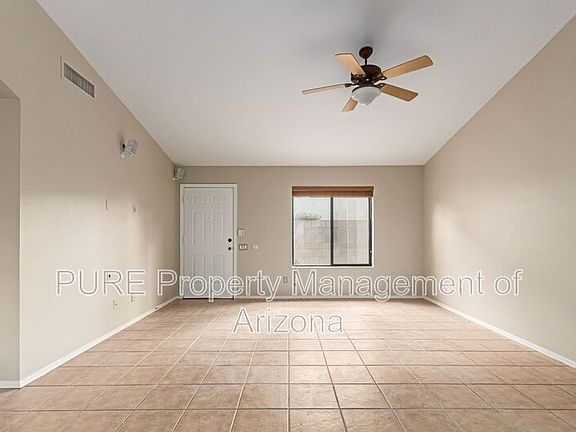 3rd image of 3435 E Wahalla Ln