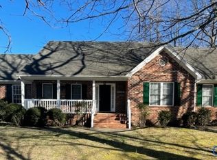 8304 Elizabeth Ann Dr, Mechanicsville, VA 23111