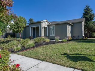 1747 Searby Dr, Santa Rosa, CA 95404
