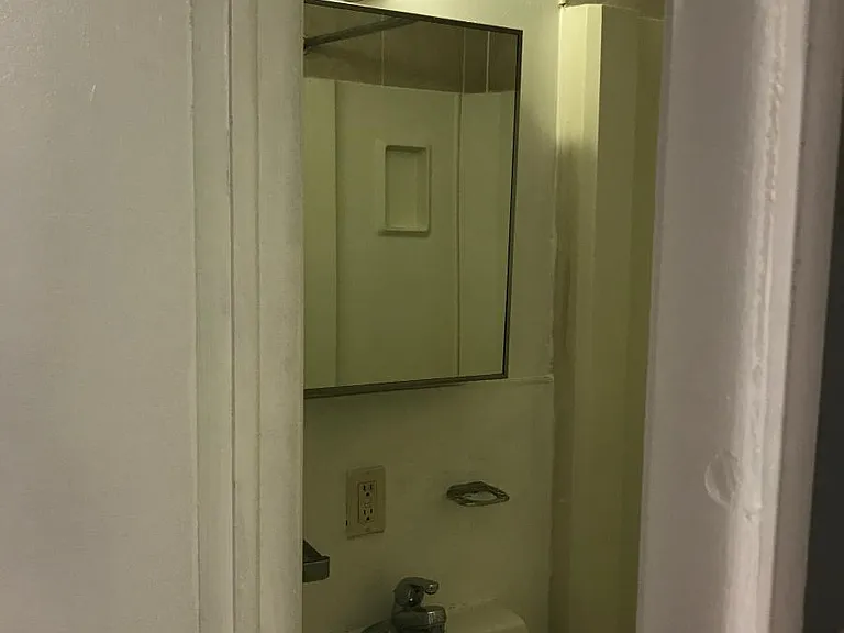 512 S 41st St #9 — Photo 27