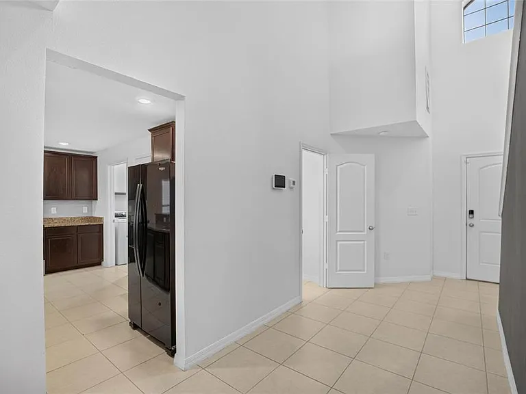 1115 Wynnmere Walk Ave — Photo 9