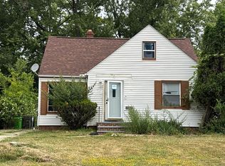 13815 Cranwood Park Blvd, Garfield Heights, OH 44125