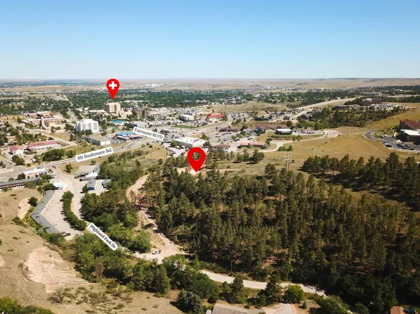 821 Highland Park Dr, Rapid City, SD 57701