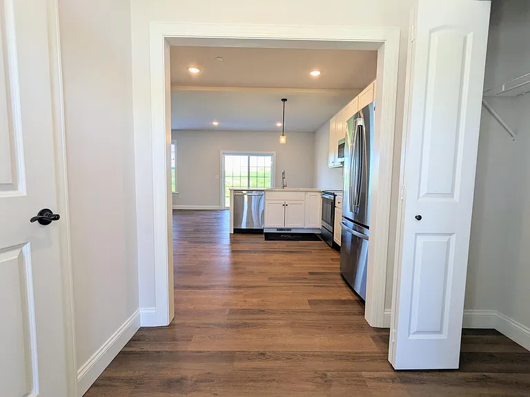 River Ridge Townhomes — Photo 8