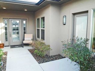 5810 N Claret Cup Way, Meridian, ID 83646