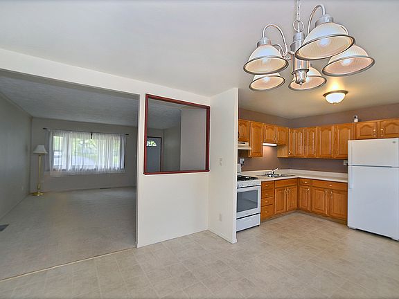 4th image of 1417 Chippewa Dr