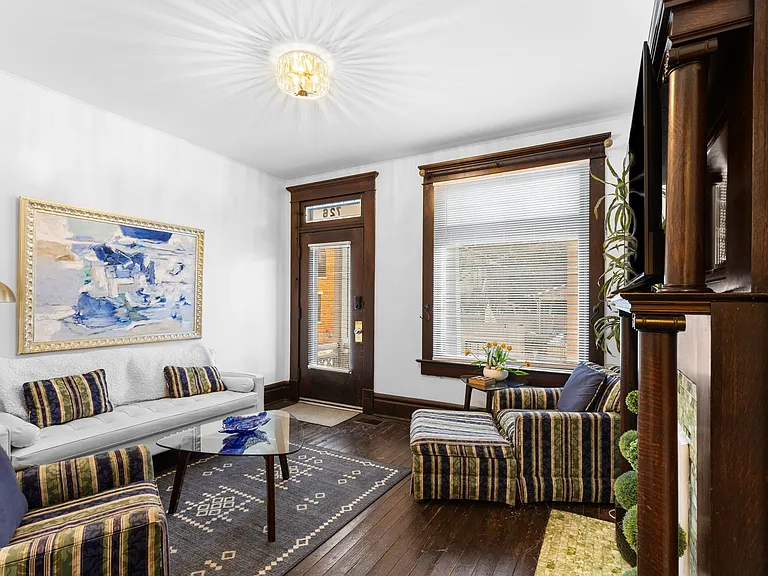 726 Kerr St — Photo 25