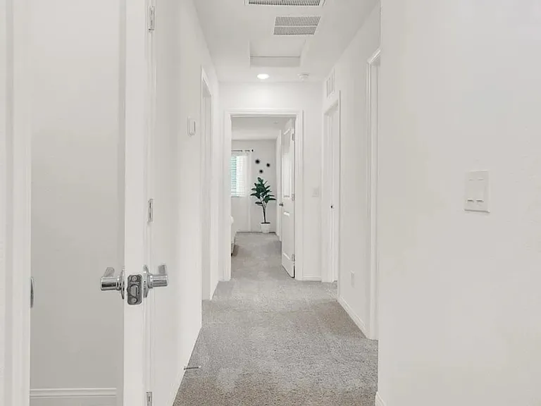 2766 Atomic Tangerine Way #1 — Photo 10