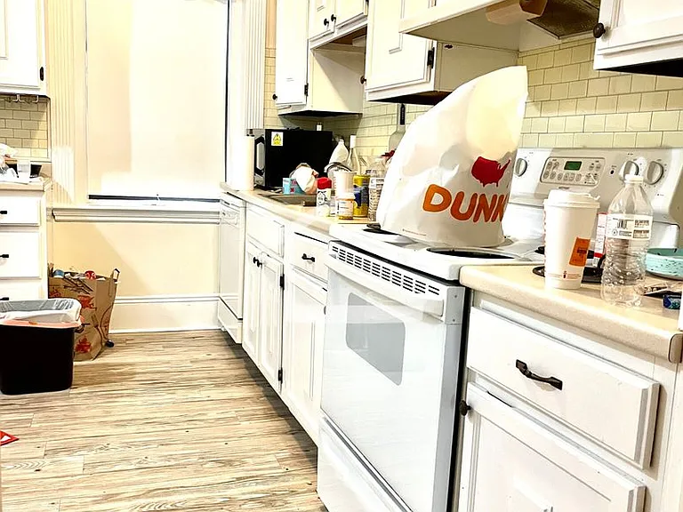 75B Longwood Ave #2R — Photo 3