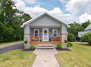3 Richardson St, Queensbury, NY 12804