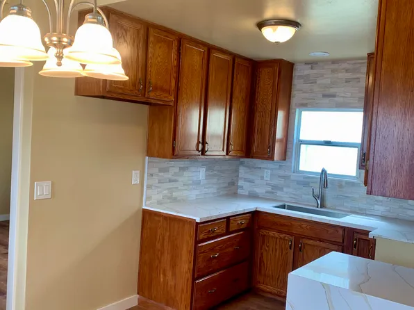 730 Lily St, Monterey, CA 93940