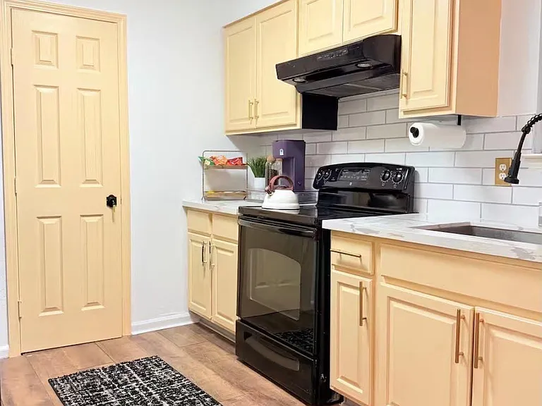 4314 Rawley St — Photo 3