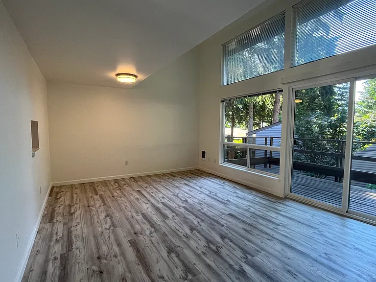 Alder Haus Apartments — Photo 21