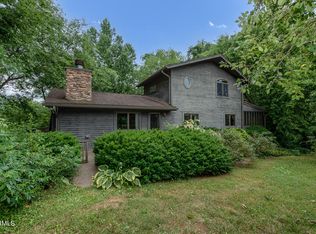 297 Kings Grant Rd, Maryville, TN 37804
