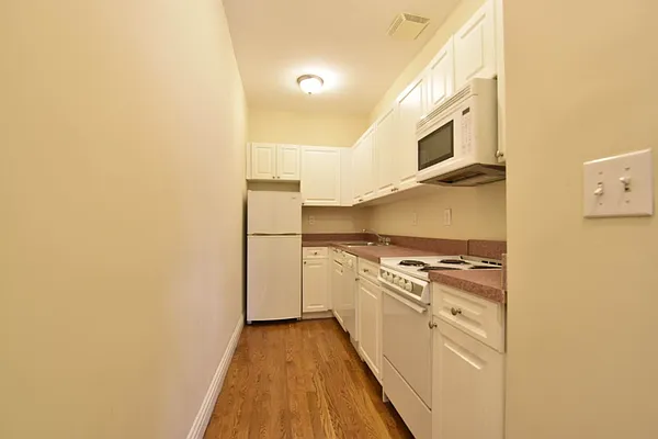 Rented by (Legacy) NY Quality Living Uptown | media 3