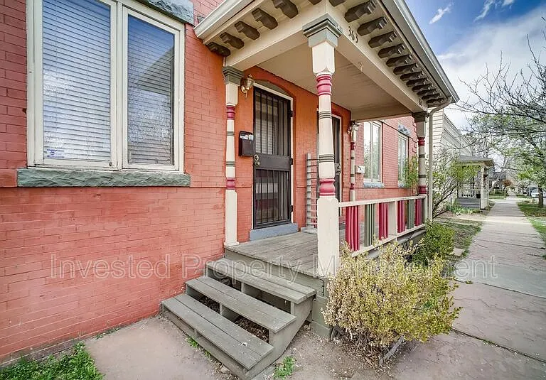 363 Cherokee St — Photo 1