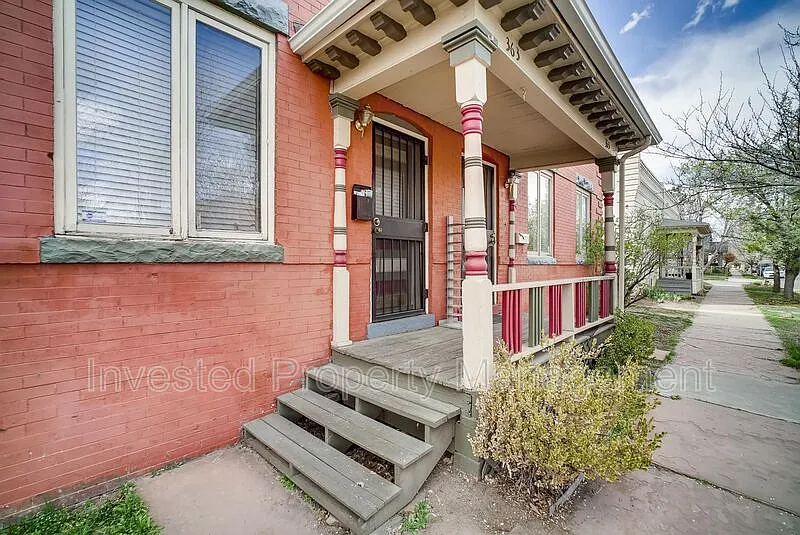 363 Cherokee St