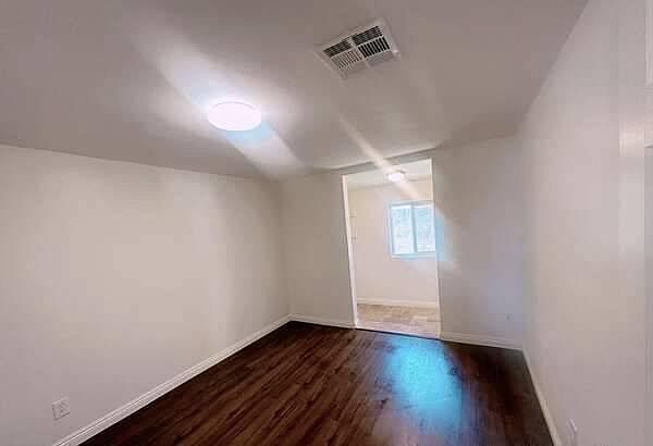 2nd image of 8960 Hemlock Ave #R