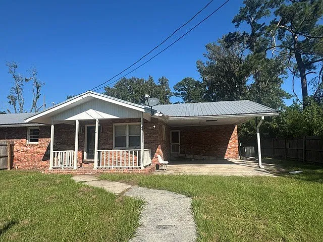 533 Scranton Rd