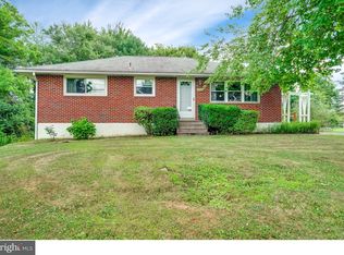 1186 S Hanover St, Pottstown, PA 19465