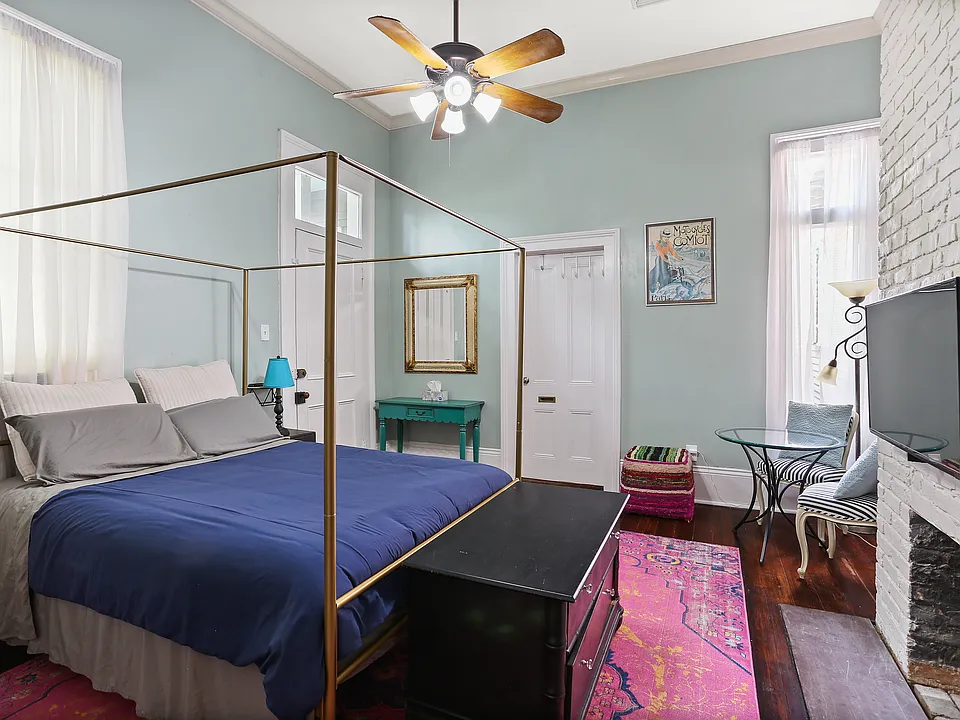 1124 Jackson Ave #4