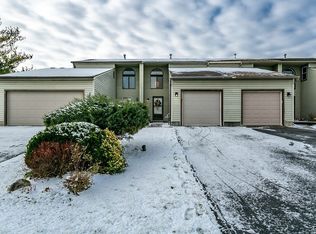 139 Lookout Cir, Syracuse, NY 13209