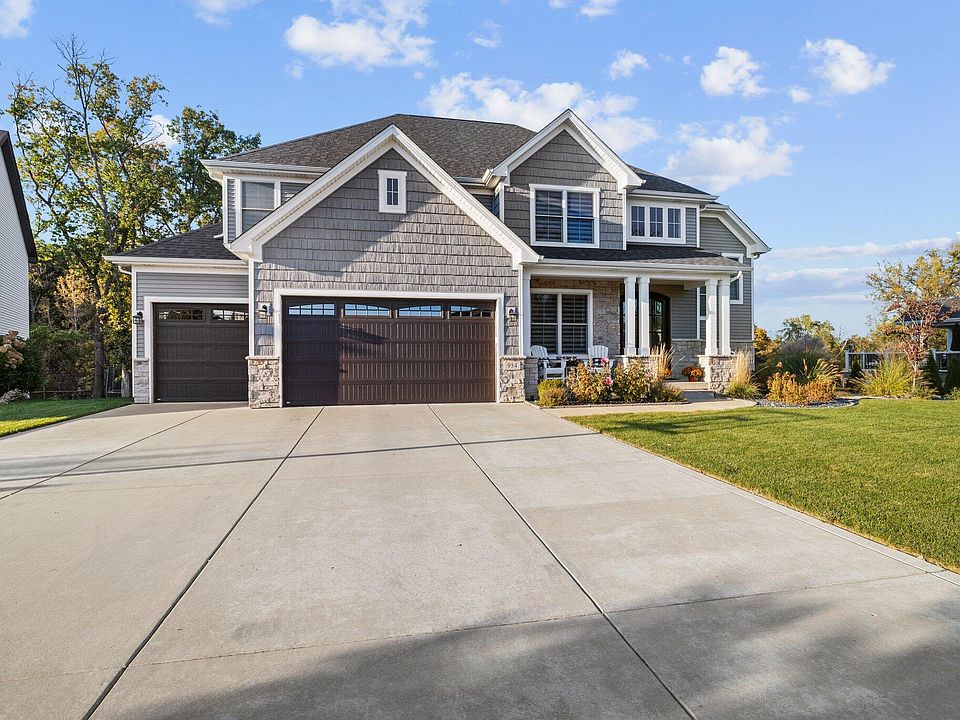 1st image of 954 Schilling Dr