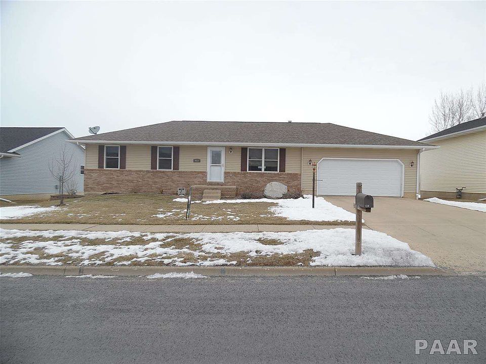 1st image of 913 Dennis Dr