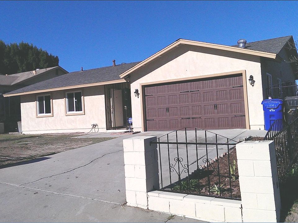 1st image of 262 Lausanne Dr