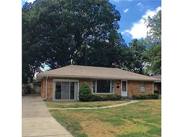 3111 Corydon Dr photo 1