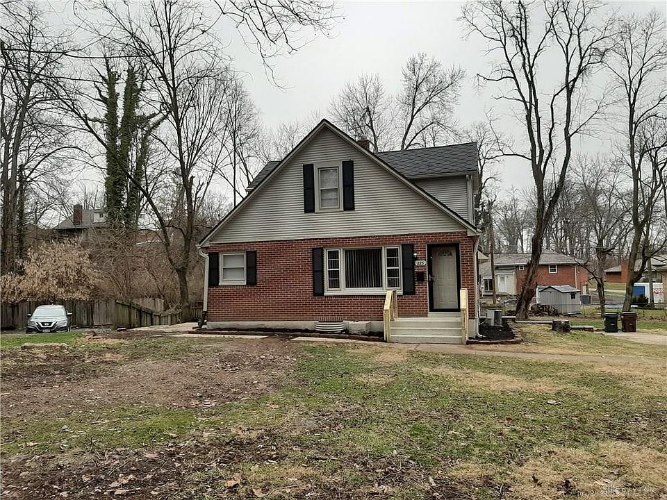 1st image of 225 Elm Hill Dr