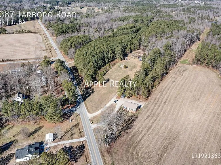 1387 Tarboro Rd — Photo 25
