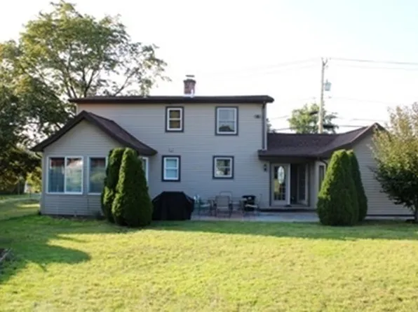149 Beauchamp Ter, Chicopee, MA 01020