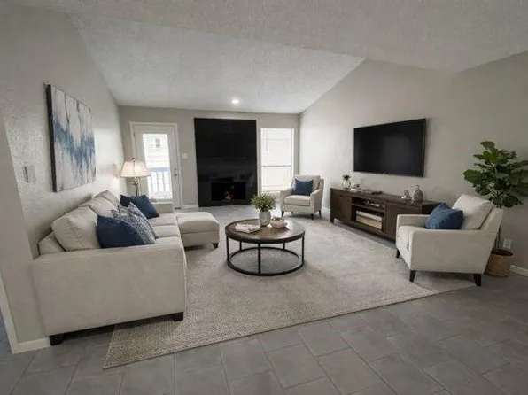 2277 S Kirkwood Rd APT 104, Houston, TX 77077