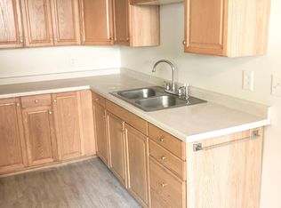 1010 15th St N APT 3, Fargo, ND 58102