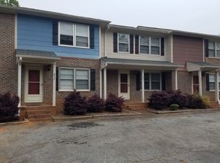 861 Whitworth Cir, Seneca, SC 29672