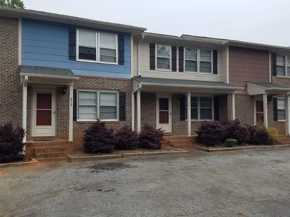 861 Whitworth Cir, Seneca, SC 29672