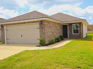 1642 Simmons St SE, Cullman, AL 35055